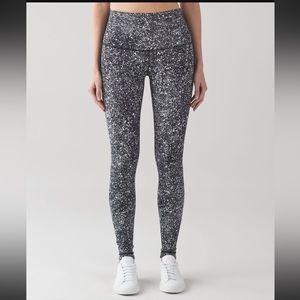 Lululemon Wunder Under Pant (Hi-Rise) Splatter White Black NWOT